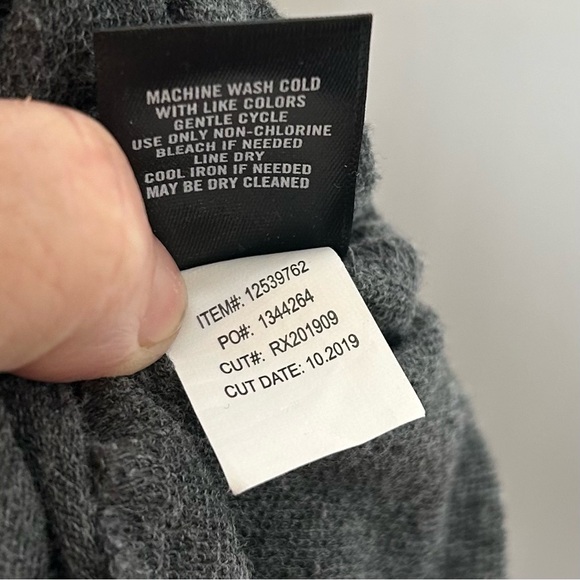 Torrid gray cropped jumpsuit V neck size 4X - Picture 9 of 11